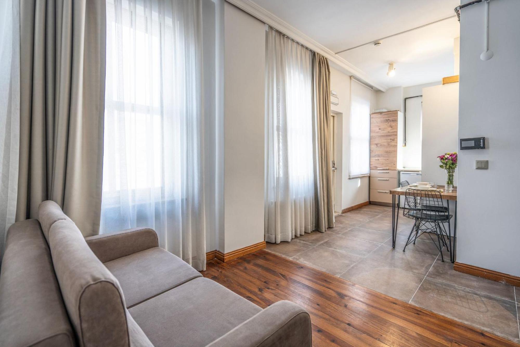 Eleven Aparts Istanbul Exterior photo